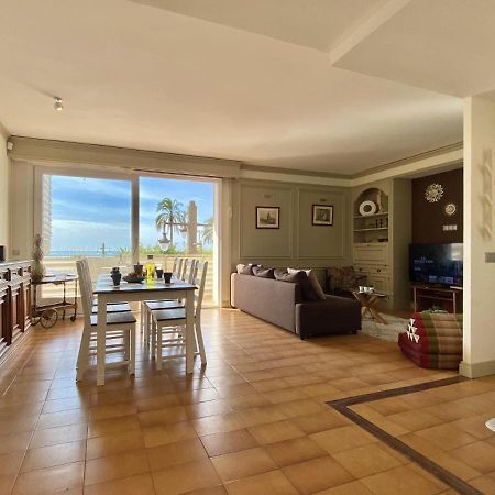 Appartamento Casa Del Mar Sitges Esterno foto